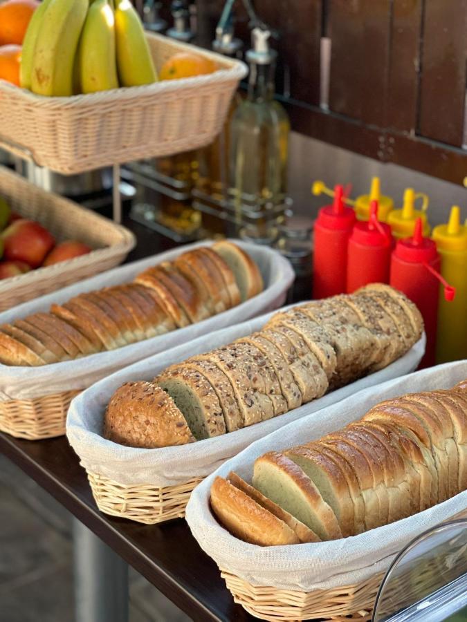 Hotel Sweet Năvodari Kültér fotó