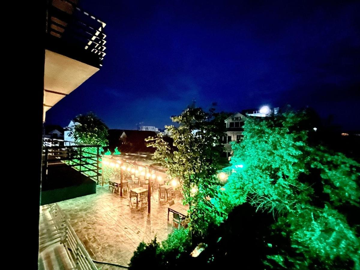 Hotel Sweet Năvodari Kültér fotó