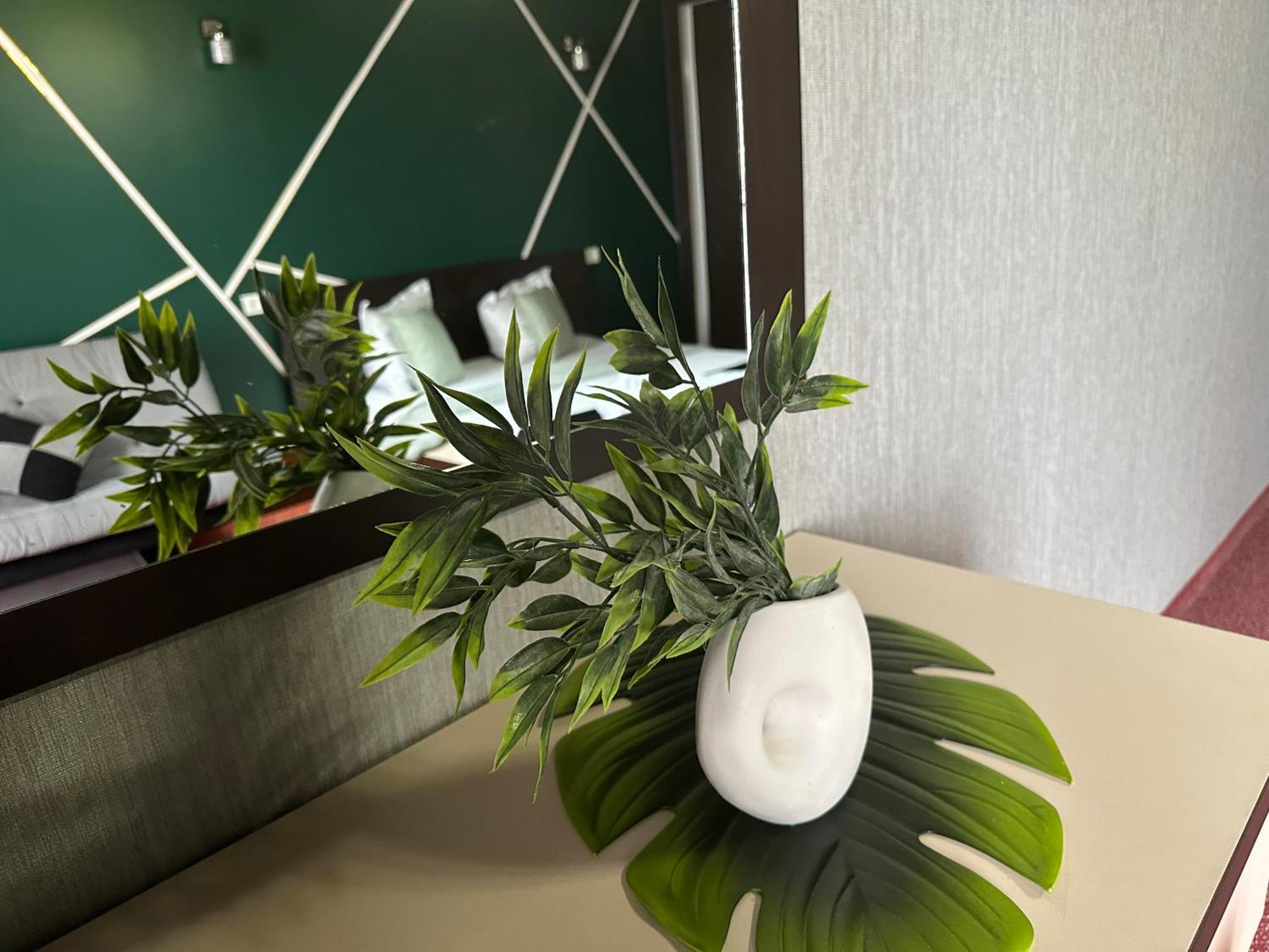 Hotel Sweet Năvodari Kültér fotó