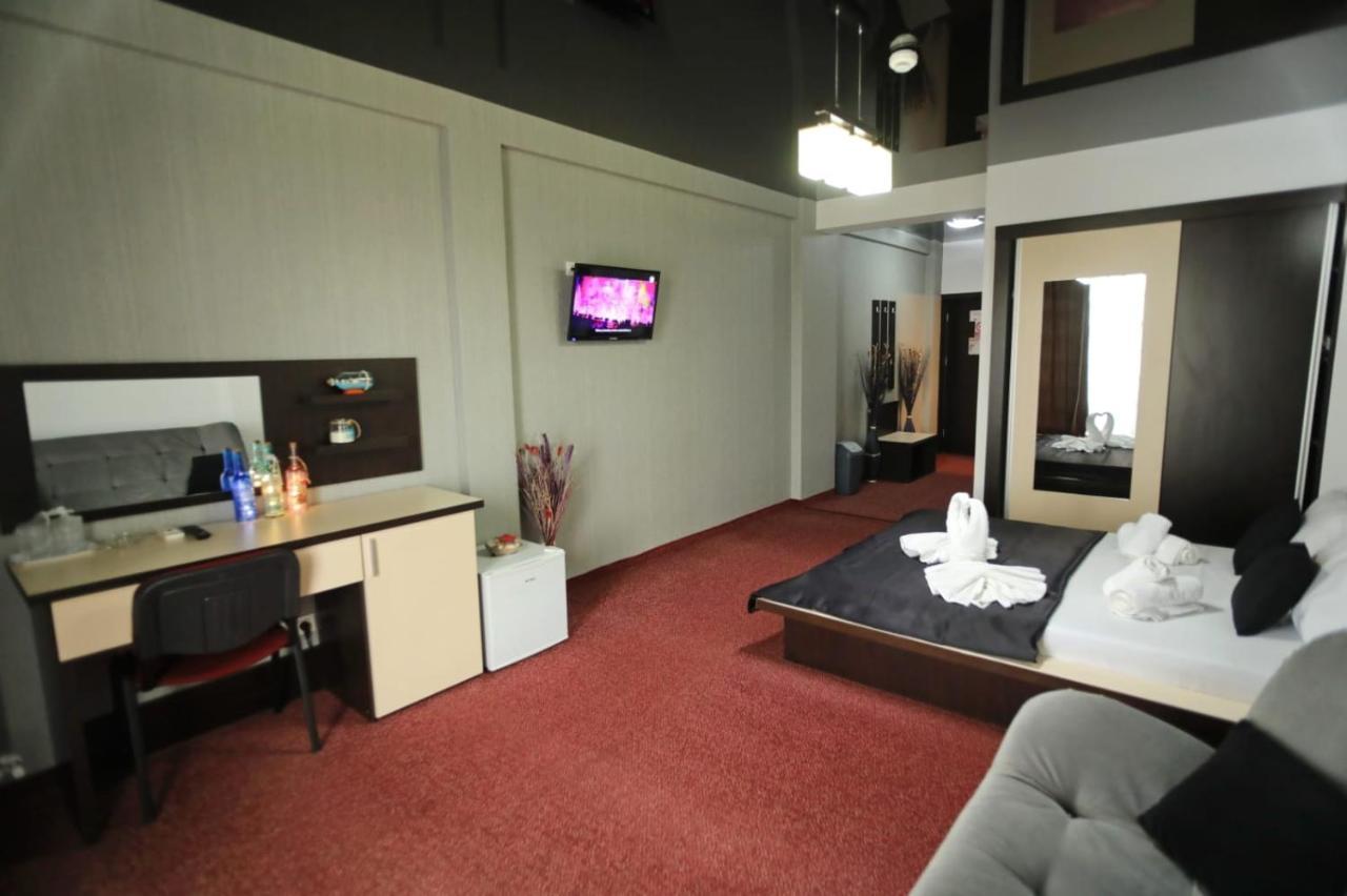 Hotel Sweet Năvodari Kültér fotó