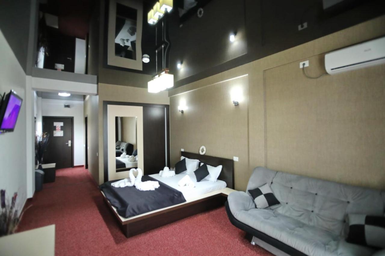 Hotel Sweet Năvodari Kültér fotó